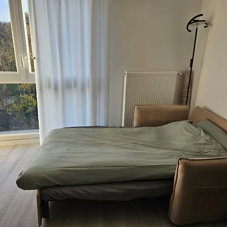 Lit Simple -canape Lit Dans Appt Partage Homestay szállás *